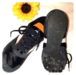 Mizuno track spike shoes